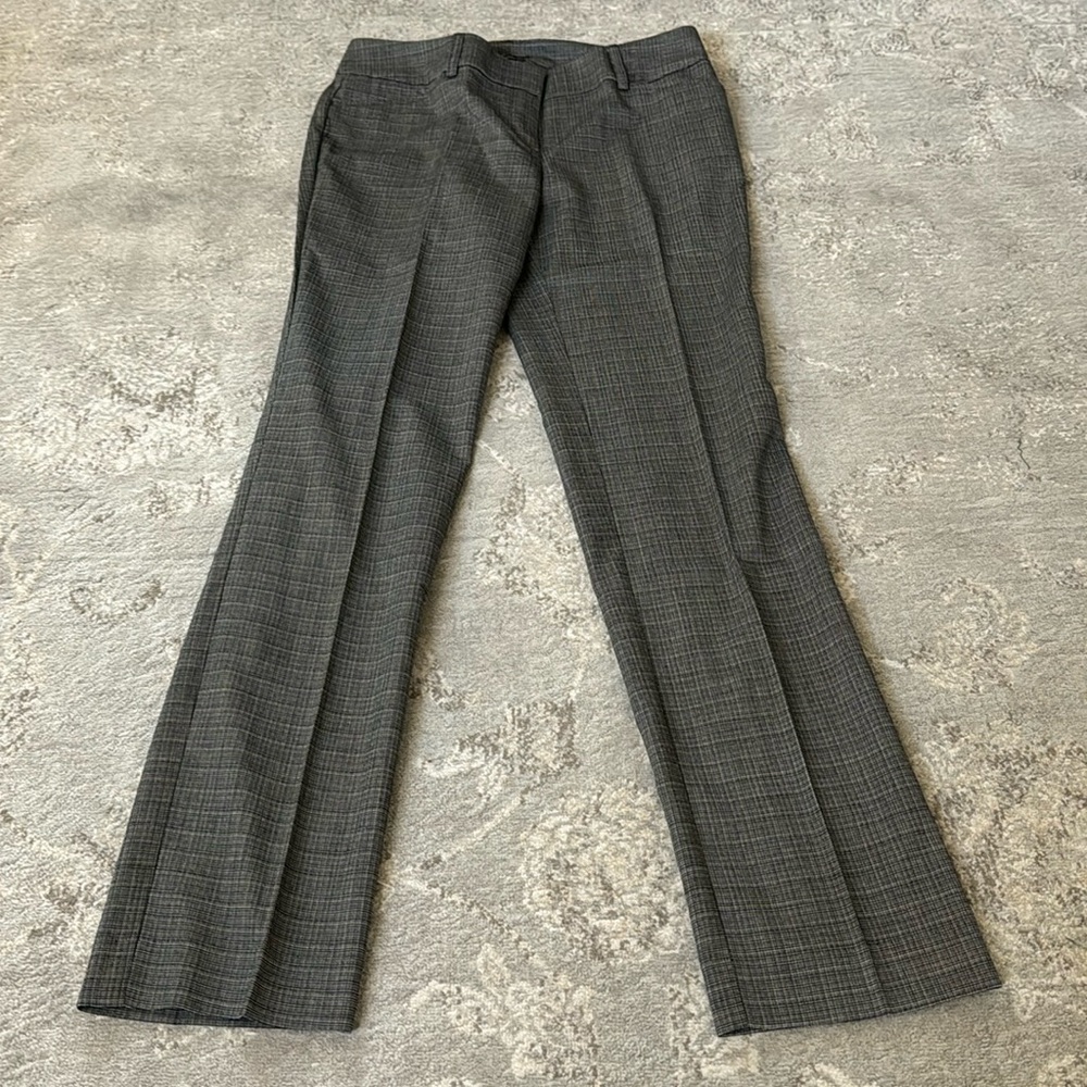 NWOT Ann Taylor Modern Trousers (Size 0)